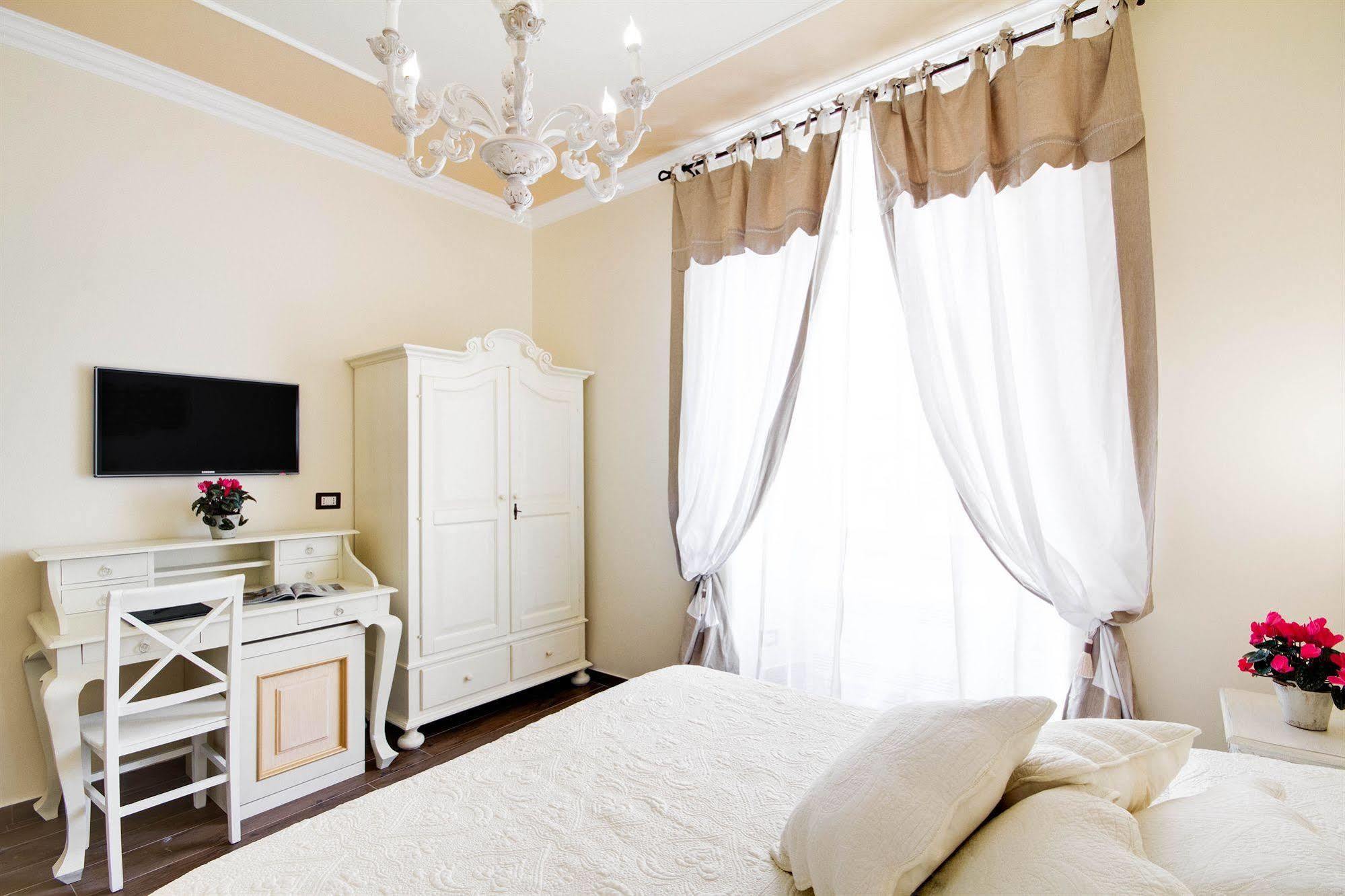 Lunaria Suites Rome Vaticano Exterior foto