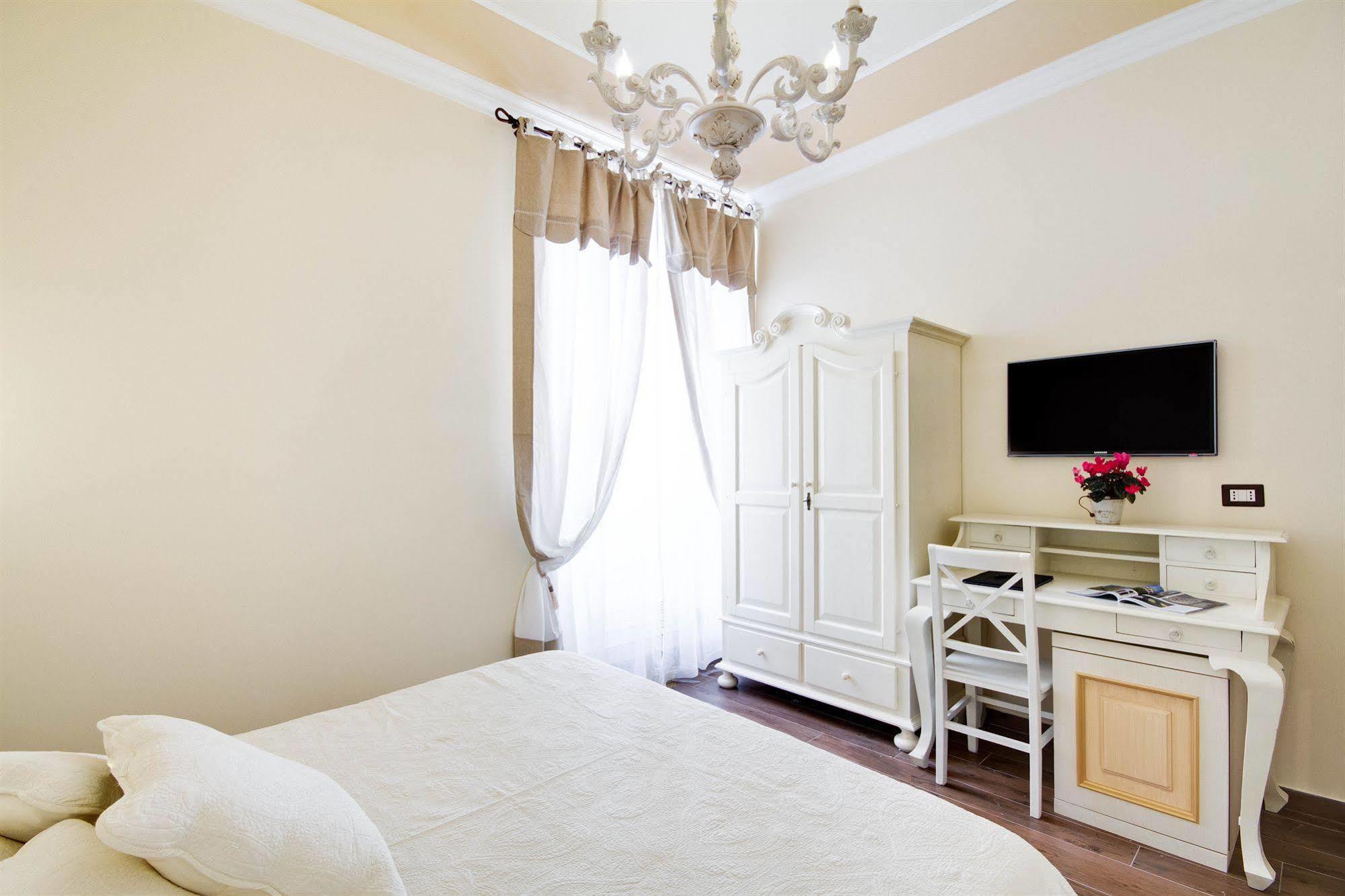 Lunaria Suites Rome Vaticano Exterior foto